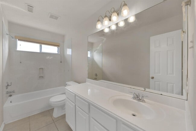 Building Photo - 1443 Meadowhigh Ln