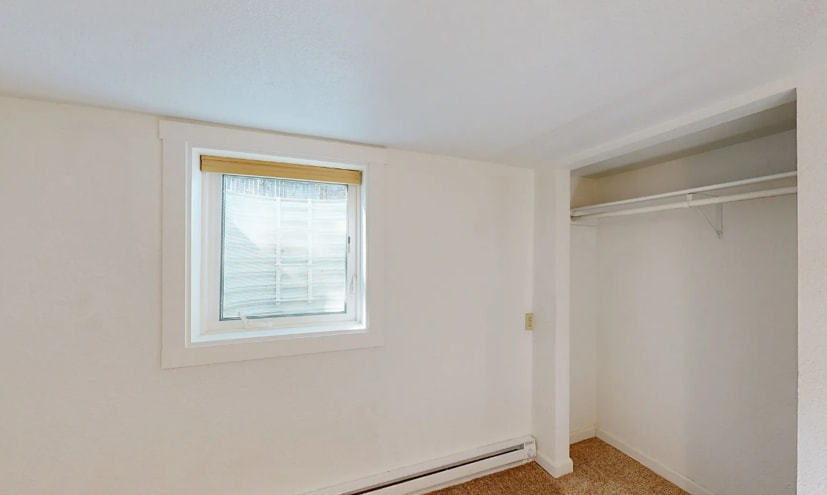 3rd BR - Bsmt - 605 W Whitman Dr