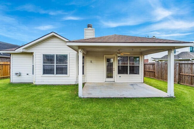 Building Photo - 4766 Wind Trace Dr