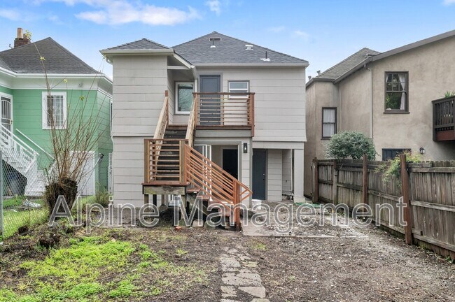 Building Photo - 830A 47th Street