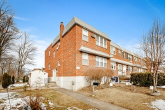 Building Photo - 12450 Knights Rd