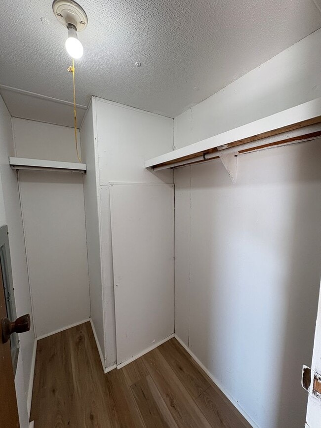 Building Photo - Two bedroom single wide on a private lot!