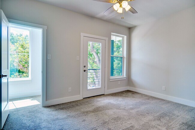Building Photo - 2628 Forest Park Blvd