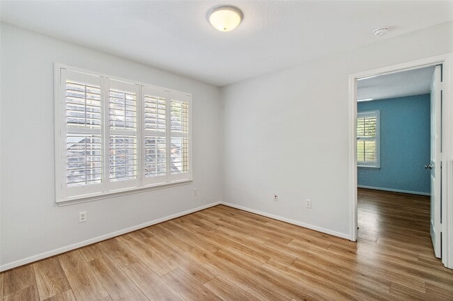 Building Photo - 77 Sugar Grove Ct