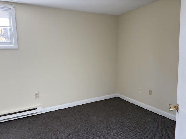 Building Photo - 35 Fairmount Pl