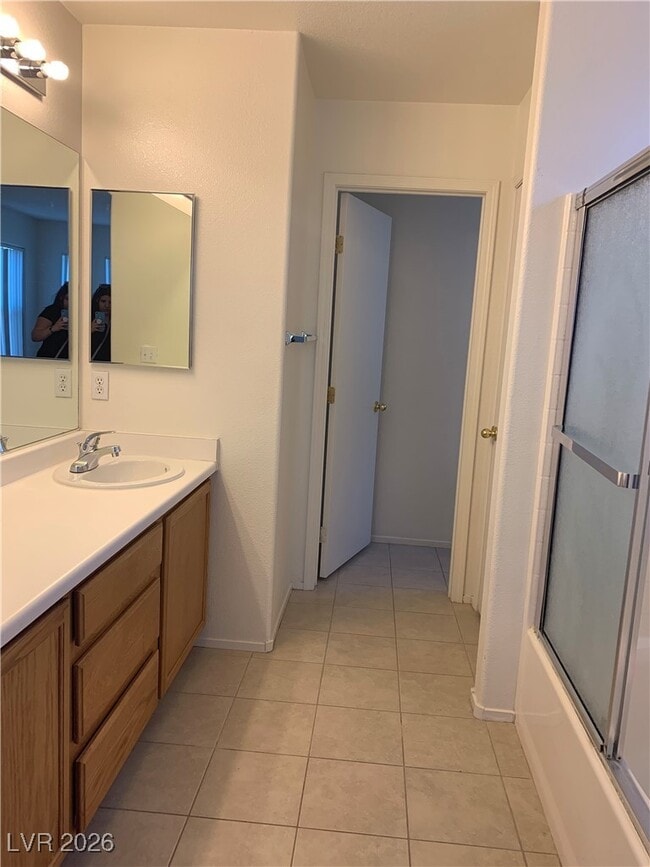 Building Photo - 916 Coral Aloe St