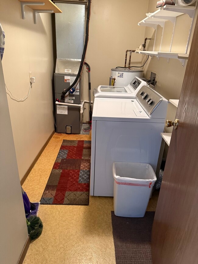 Building Photo - 168 Lyre-Bird Ln