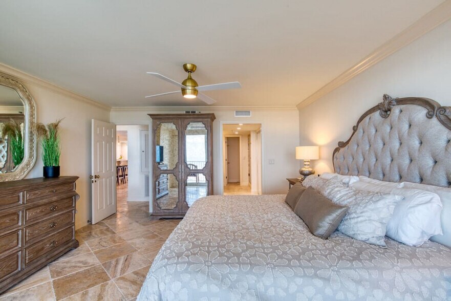 Building Photo - 230 Minorca Beach Way