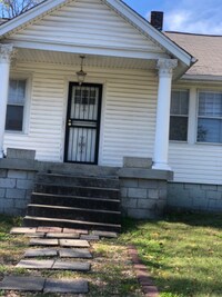 Building Photo - 202 Forest Park Rd