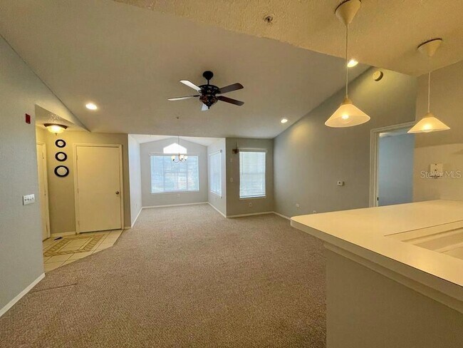 Building Photo - 2212 Grand Cayman Ct
