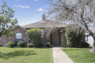 Building Photo - 1738 Oneal St