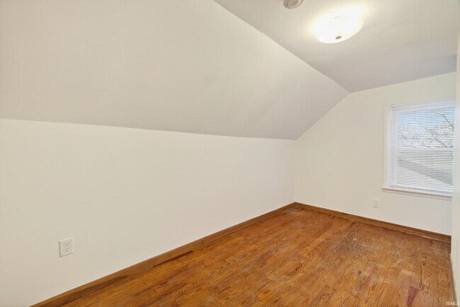 Building Photo - 201 W Church Ln