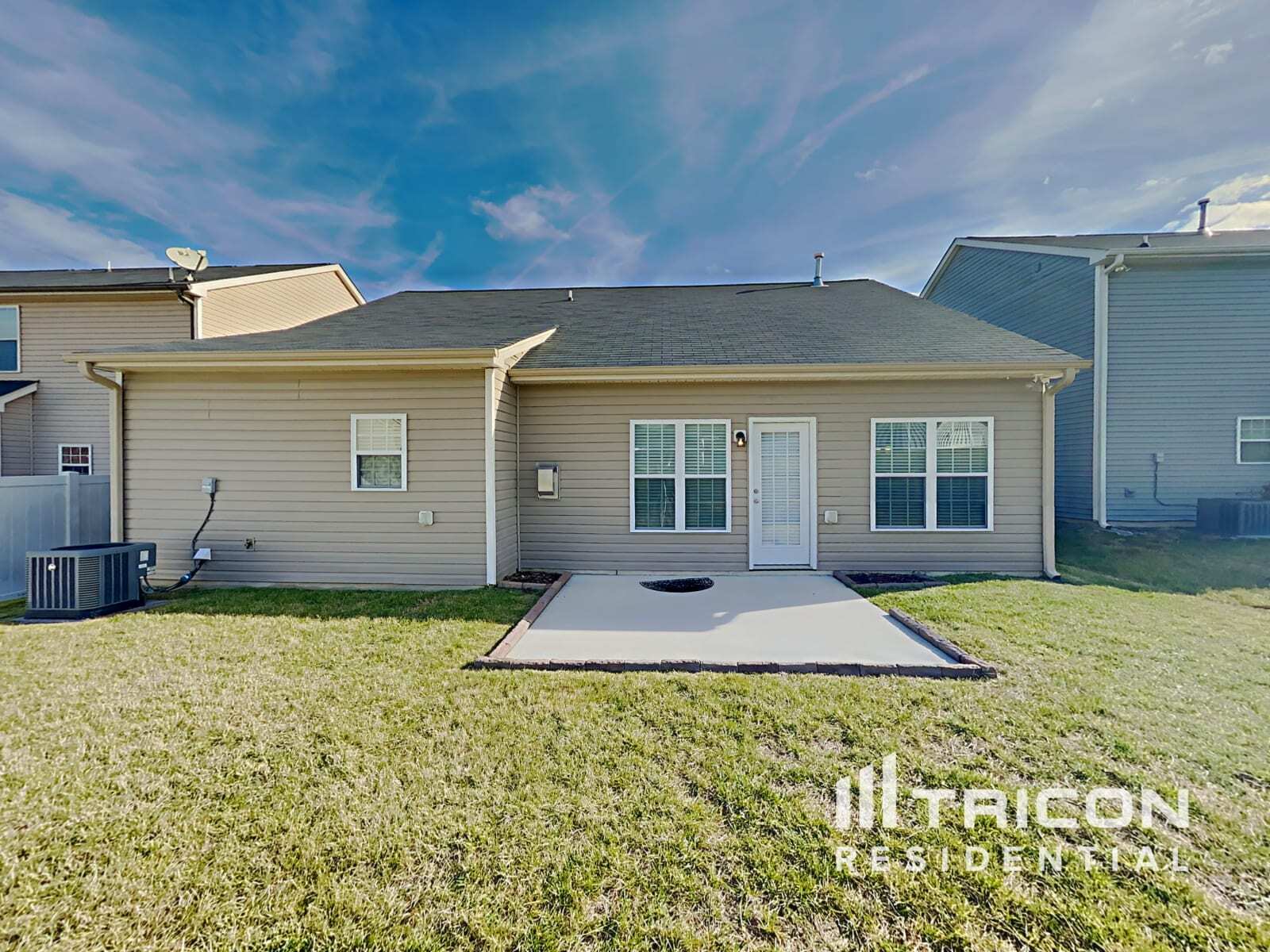 Building Photo - 109 Claystone Dr