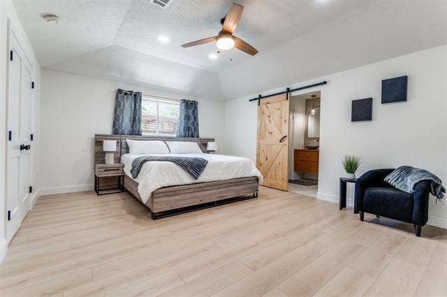 Building Photo - 4043 Flintridge Dr