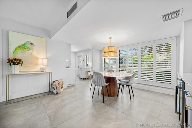 Building Photo - 4116 N Quail Ridge Dr