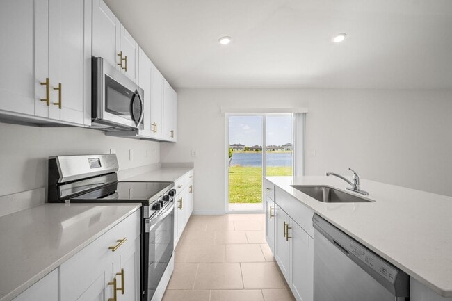 Building Photo - 17633 Paradiso Wy