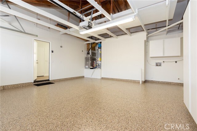 Building Photo - 16 Elderberry St
