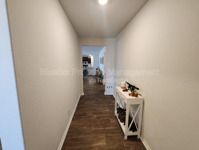 Building Photo - 6619 Dynamic Sound