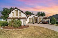 Building Photo - 6220 Hedgesparrows Ln