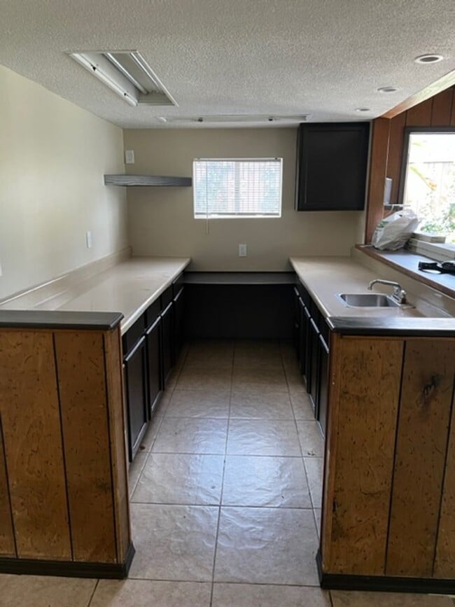 Building Photo - Spacious 4BR Cul-de-Sac Home with Large Backyard & Attached Garage