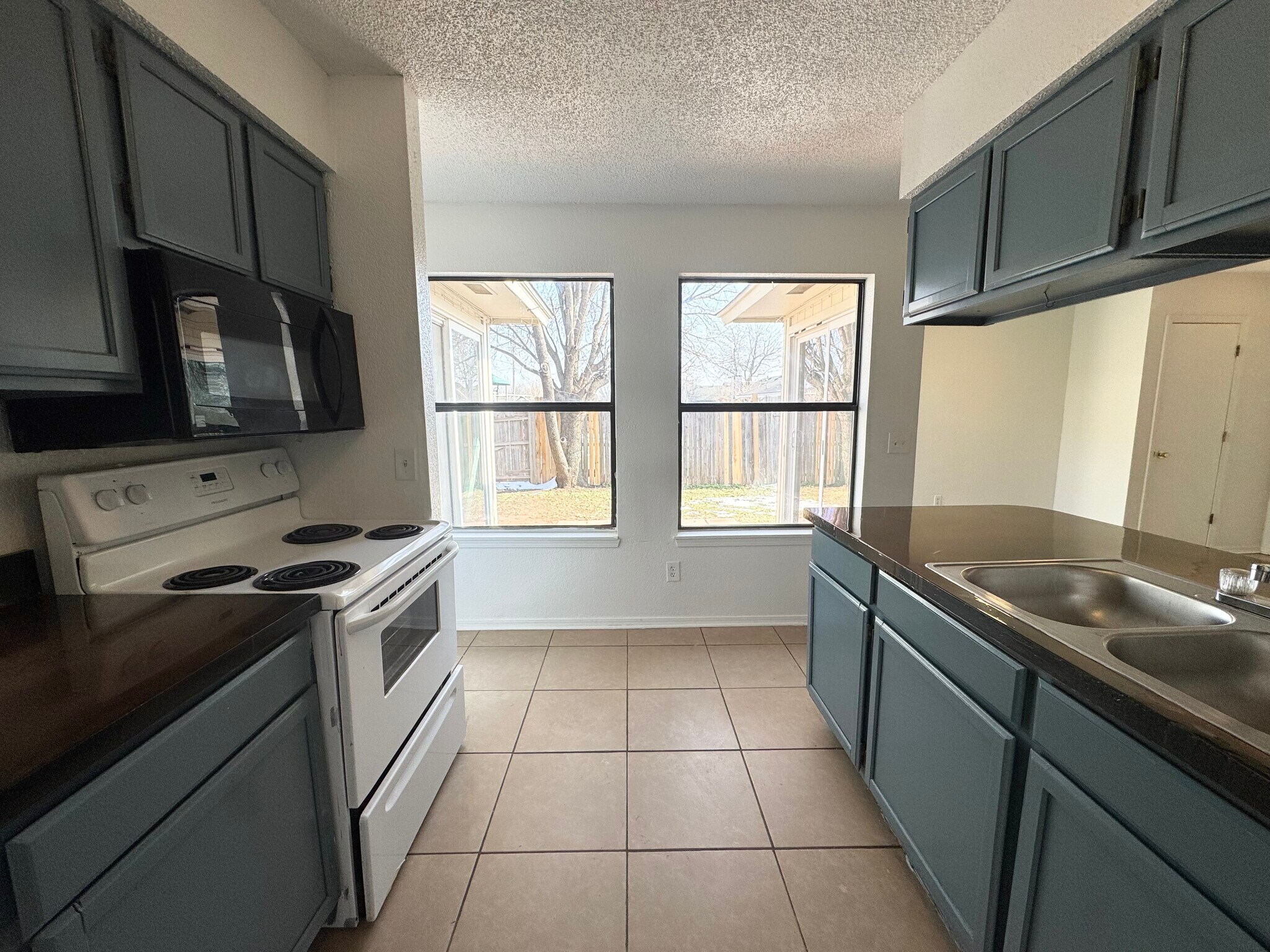 Building Photo - 339 NW 119th St