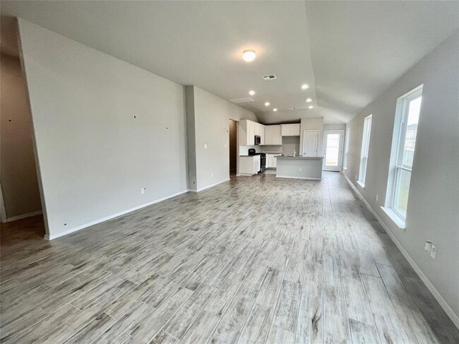 Building Photo - 212 Shugart St