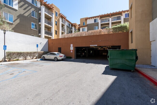 Parking - Wright Brothers Court