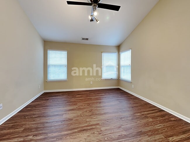 Building Photo - 2439 Fiddlers Glenn Dr