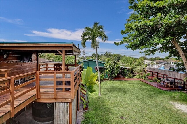 Building Photo - 7245 S Waterway Dr