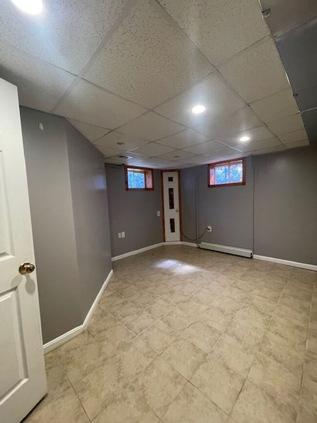 Building Photo - CHARMING BRICK COLONIAL HOME IN ROCKVILLE,...