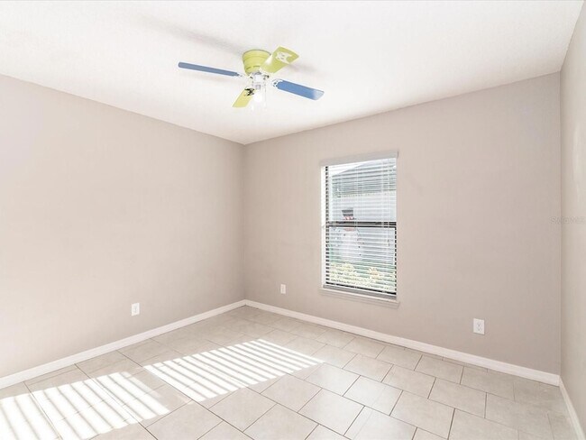 Building Photo - 5555 Maggiore Blvd