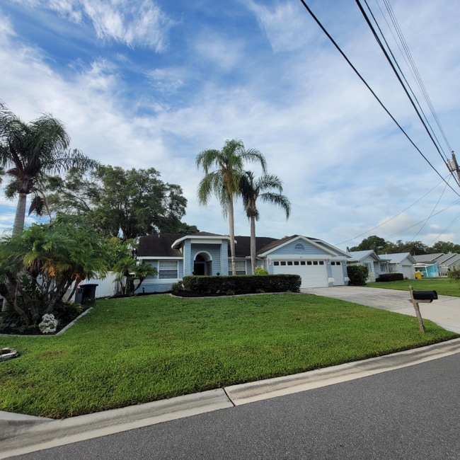 Building Photo - 16 Citrus Dr
