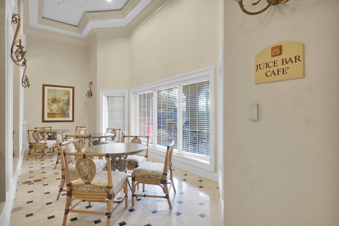 Building Photo - 400 E Bay St