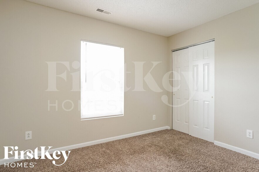 Building Photo - 2609 Quarry Ridge Ln