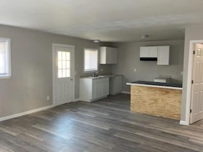 Building Photo - 1704-1706 Harrison St (J&amp;L)