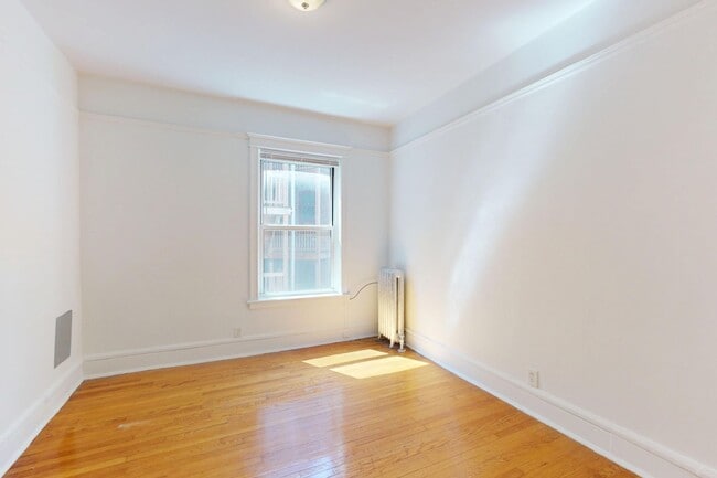 Floorplan - 1358 E. 58th Street