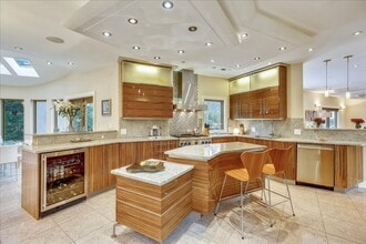 Building Photo - INCREDIBLE 6BR Home in Cabin John. Priced ...