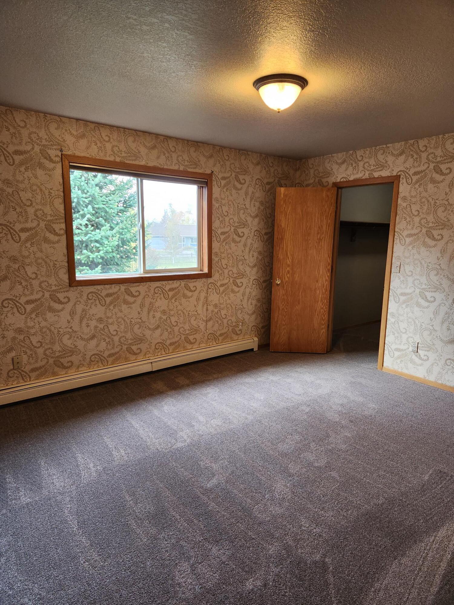 Building Photo - 341 Valley Grove Dr