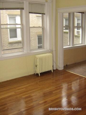 Building Photo - 1641 Commonwealth Ave
