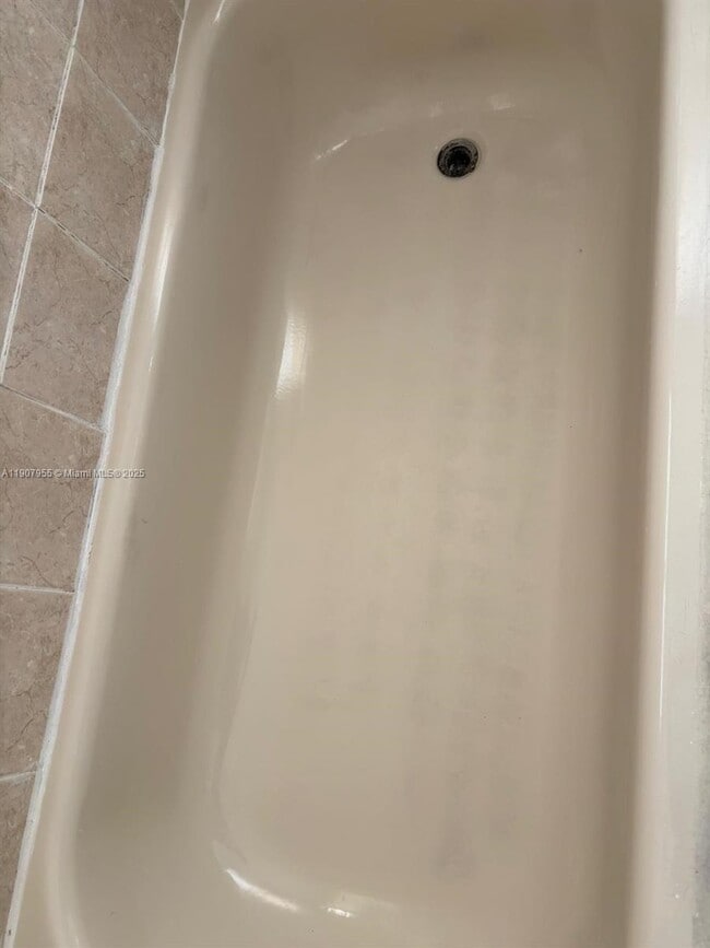 Building Photo - 2860 W 80th St