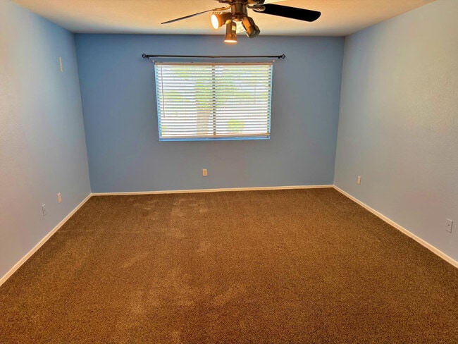 Building Photo - 30479 N Bareback Trail