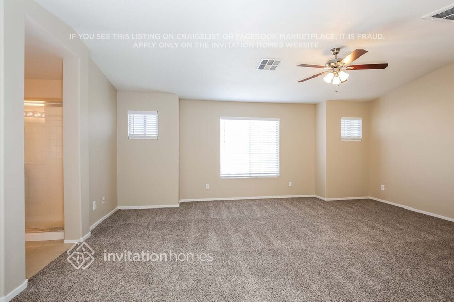 Building Photo - 7825 Strong Water Ct