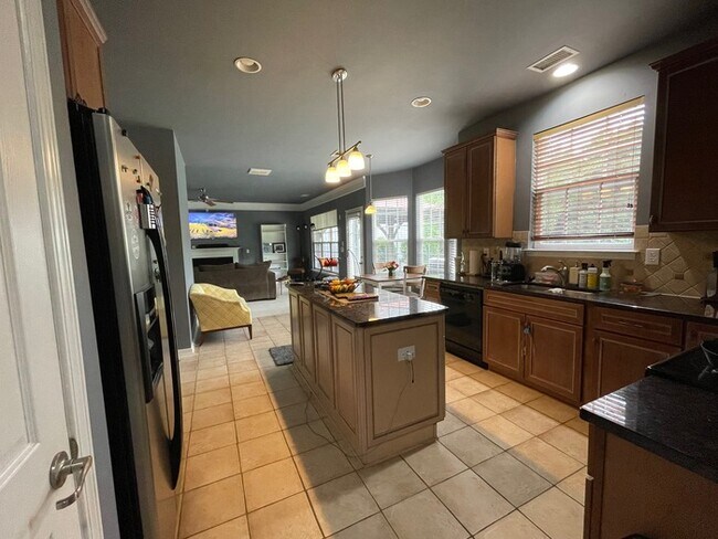 Building Photo - 9709 Glenburn Ln