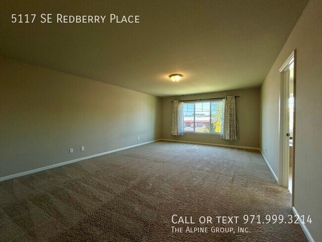 Building Photo - 5117 SE Redberry Pl