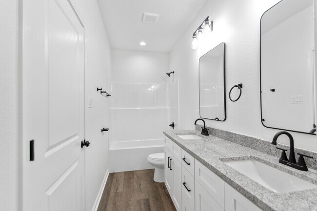 Building Photo - 1800 S Harrison St