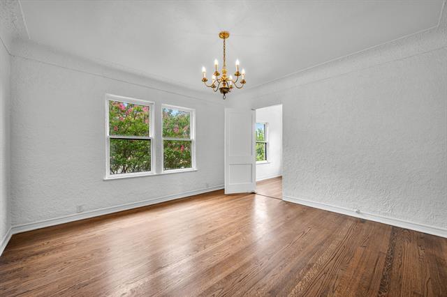 Building Photo - 3458 Normandy Ave