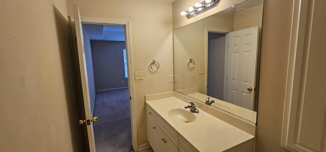 Building Photo - 112 Brandimere Drive