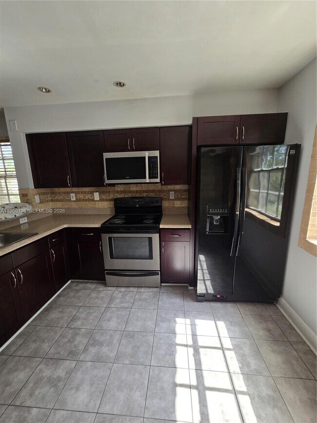 Building Photo - 14611 Balgowan Rd