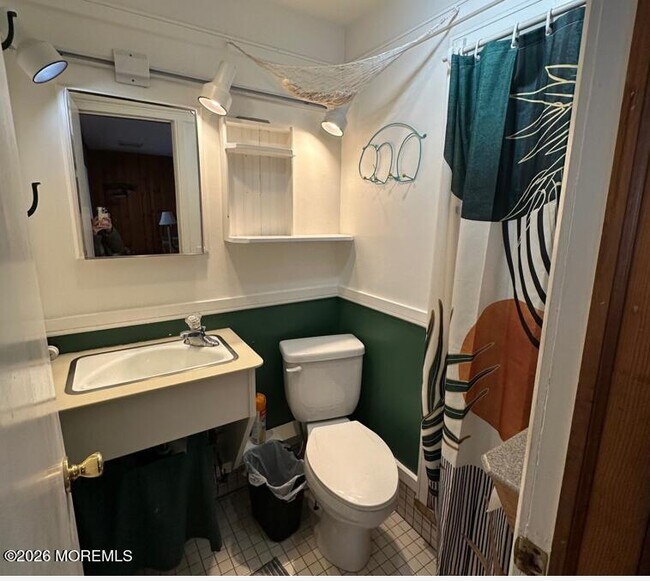 Building Photo - 2200 Oceanfront