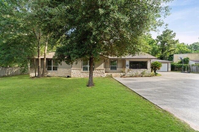 Building Photo - 1505 Gladiola Ave